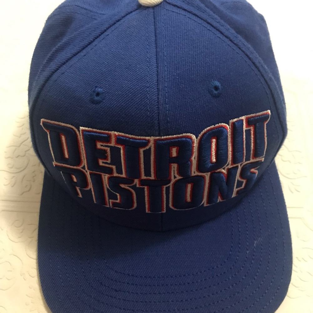 Adidas Detroit Pistons Vintage Draft Cap